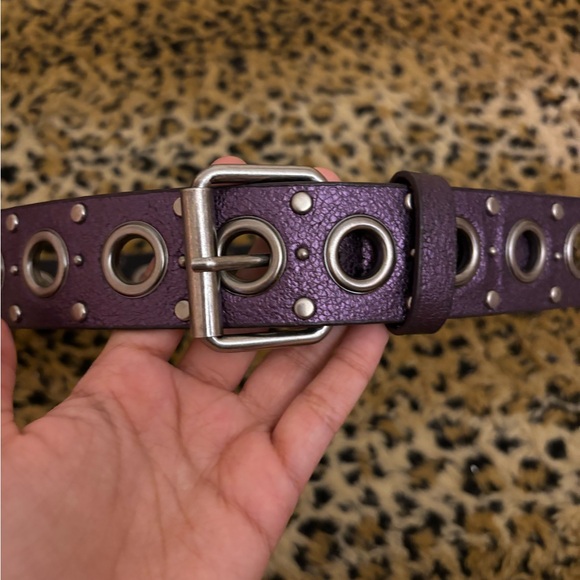 no boundaries purple leather grommet belt - Picture 1 of 3